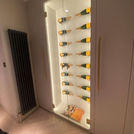 Luxury Georgian Apartment - 5 Minute Walk To Spa باث المظهر الخارجي الصورة