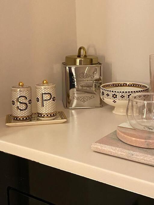 Luxury Georgian Apartment - 5 Minute Walk To Spa باث المظهر الخارجي الصورة