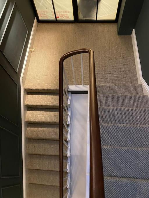 Luxury Georgian Apartment - 5 Minute Walk To Spa باث المظهر الخارجي الصورة