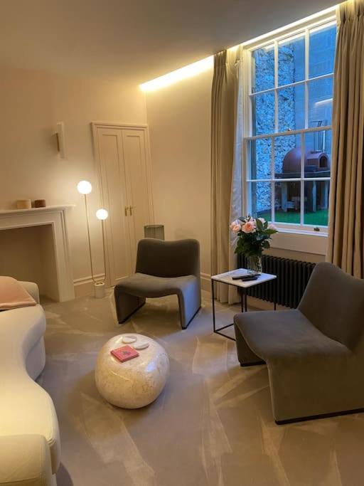Luxury Georgian Apartment - 5 Minute Walk To Spa باث المظهر الخارجي الصورة